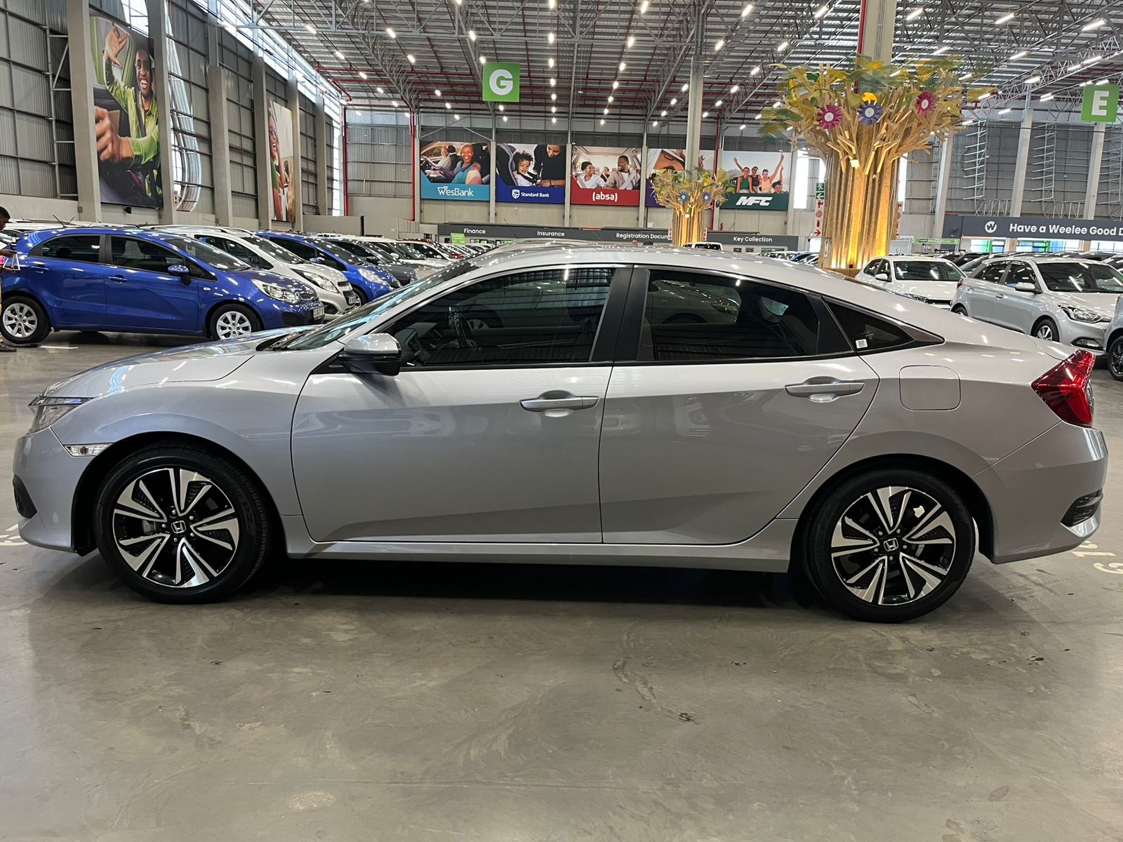 HONDA CIVIC CIVIC 1.8 ELEGANCE CVT